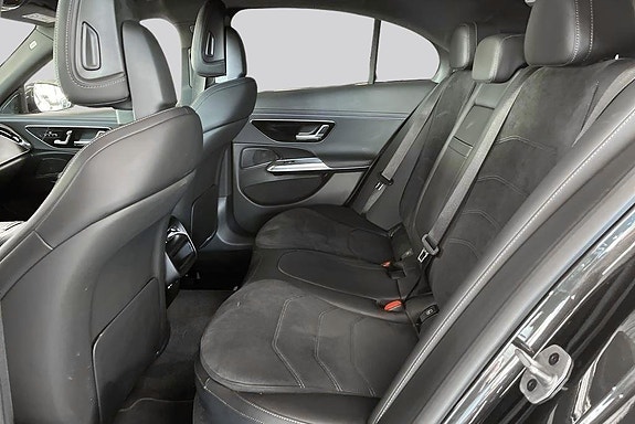 Mercedes-Benz E220 d 9 of 18