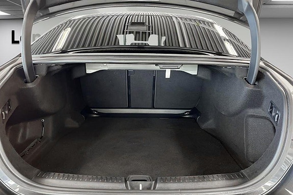 Mercedes-Benz E220 d 14 of 19