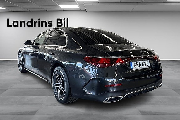 Mercedes-Benz E220 d 6 of 18