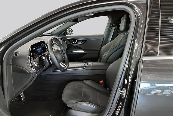 Mercedes-Benz E220 d 8 of 18