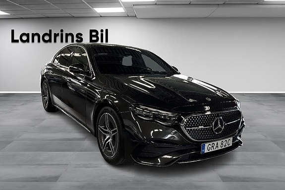 Mercedes-Benz E220 d 3 of 19