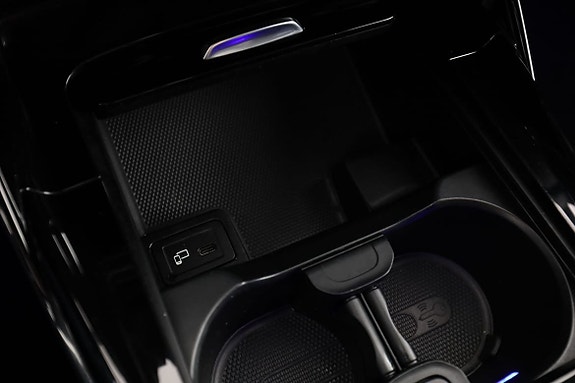 Mercedes-Benz CLA45 28 of 30
