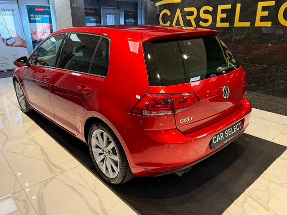 Volkswagen Golf VII 3 of 29