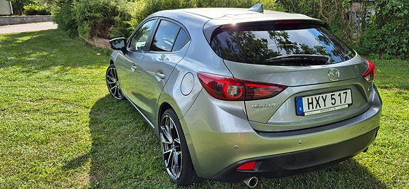 Mazda 3 5 of 7