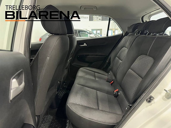 Kia Picanto 22 of 23