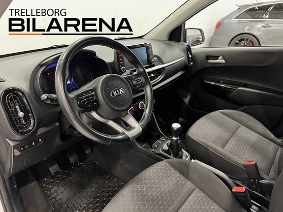 Kia Picanto 10 of 23