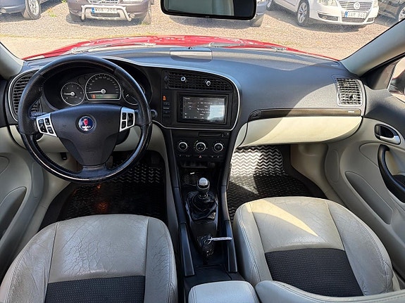 Saab 9-3 12 of 23