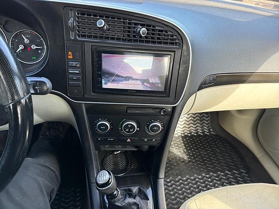 Saab 9-3 11 of 23