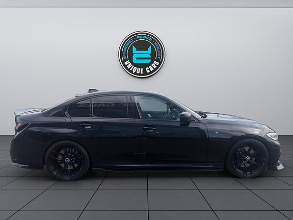 BMW 330e 2 of 29