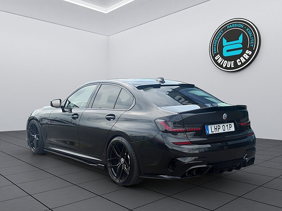 BMW 330e 5 of 29