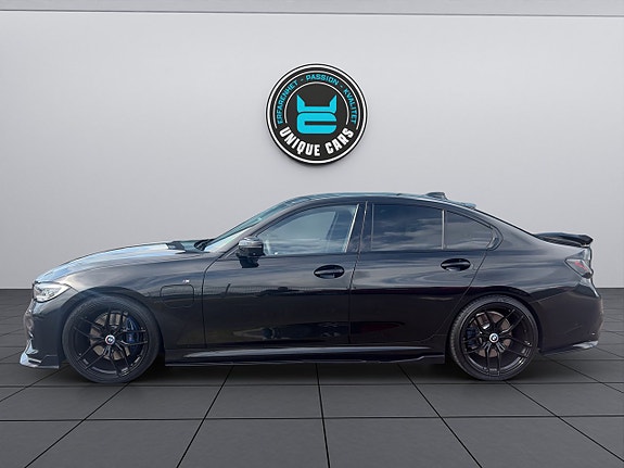 BMW 330e 6 of 29