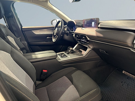 Mazda CX-60 9 of 20