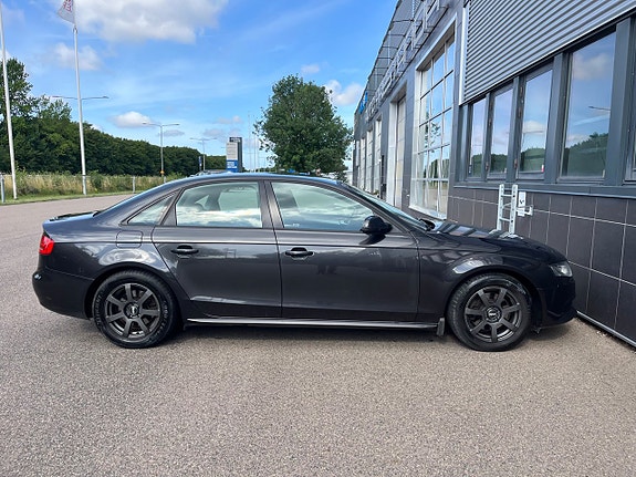 Audi A4 23 of 23