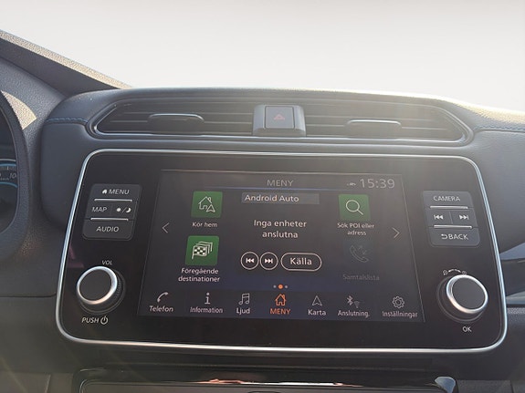 Nissan Leaf 14 of 16