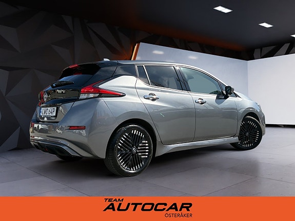 Nissan Leaf 4 of 16