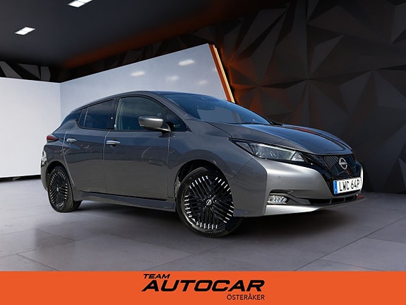 Nissan Leaf 2 of 16