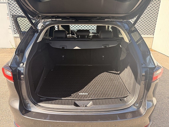 Mazda CX-60 13 of 13
