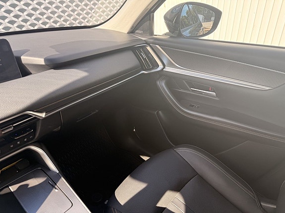 Mazda CX-60 10 of 13