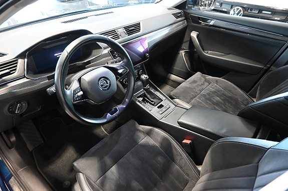 Skoda Superb 7 of 30