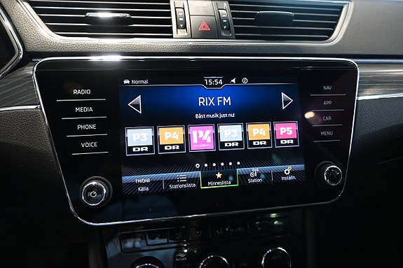 Skoda Superb 21 of 30