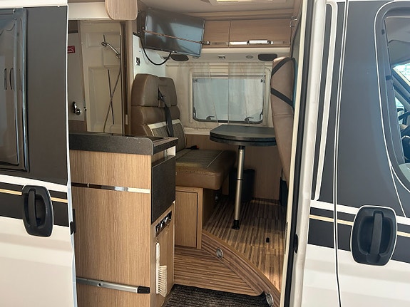 Carthago Fiat MALIBU VAN 600 DB 4,99%|Manuell|B-Kort|Drag|Nybytt K-Rem|Markis|Cykelstäl 8 of 12