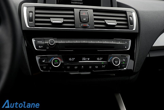 BMW 118i 23 of 28