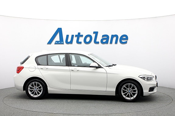 BMW 118i 3 of 28