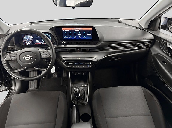 Hyundai i20 8 of 12