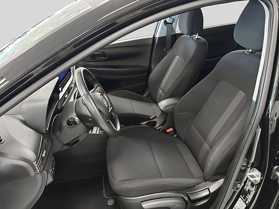 Hyundai i20 5 of 12