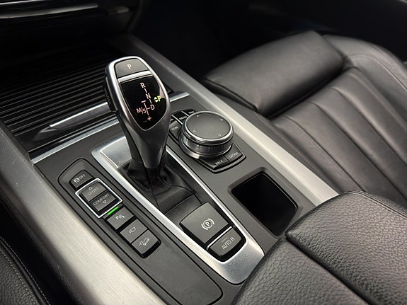 BMW X5 25 of 30