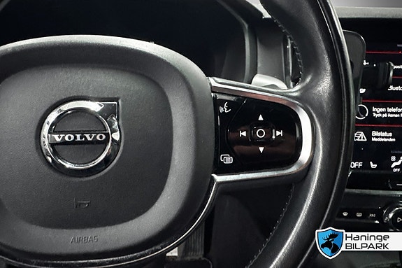 Volvo S90 14 of 17