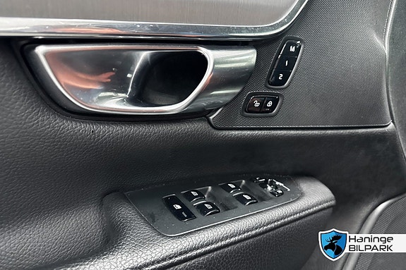 Volvo S90 12 of 17