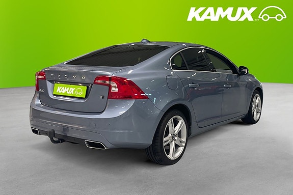 Volvo S60 4 of 22