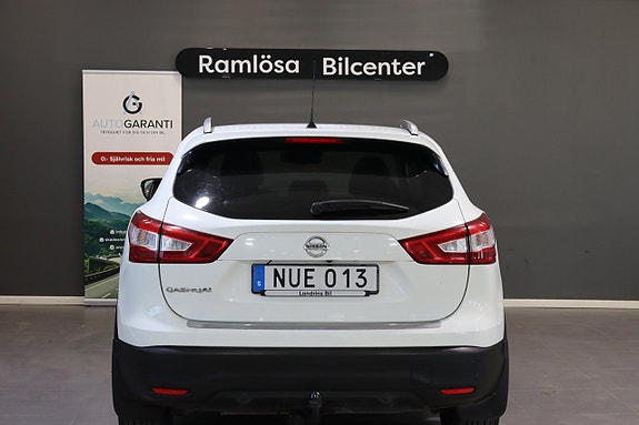 Nissan Qashqai 8 of 24