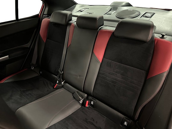 Subaru WRX 15 of 16