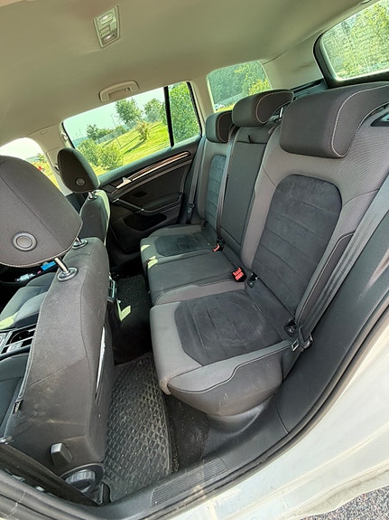 Volkswagen Golf VII 6 of 7