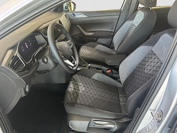 Volkswagen Taigo 7 of 9