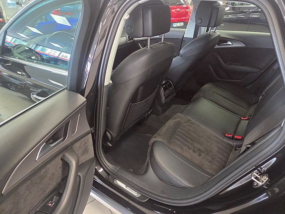 Audi A6 allroad 4 of 26
