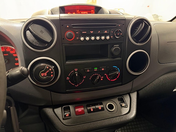 Peugeot Partner 12 of 22