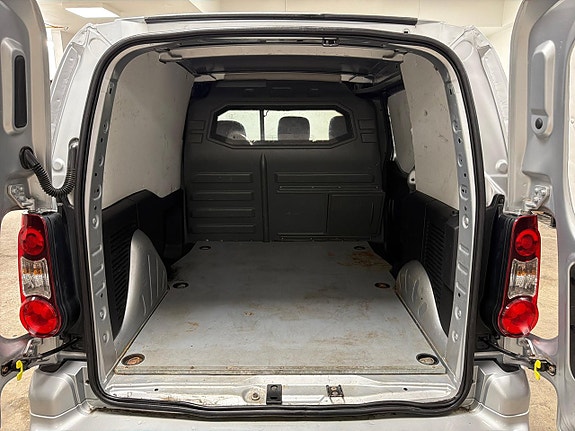 Peugeot Partner 21 of 22
