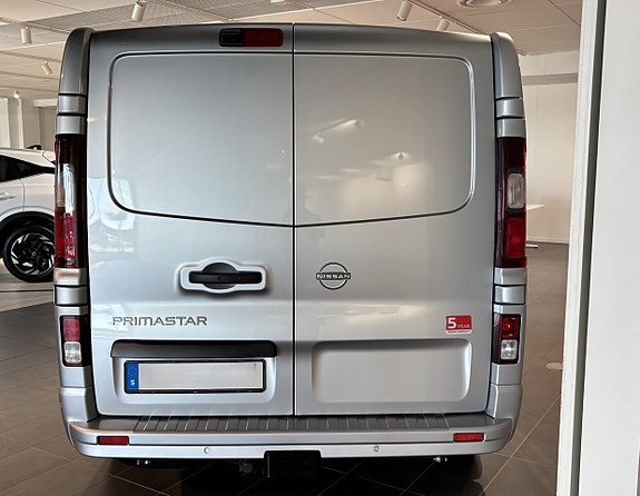 Nissan Primastar 5 of 16