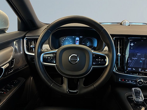 Volvo S90 9 of 27