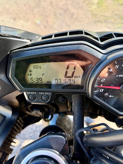 Yamaha FZ1-SA Fazer 6 of 6