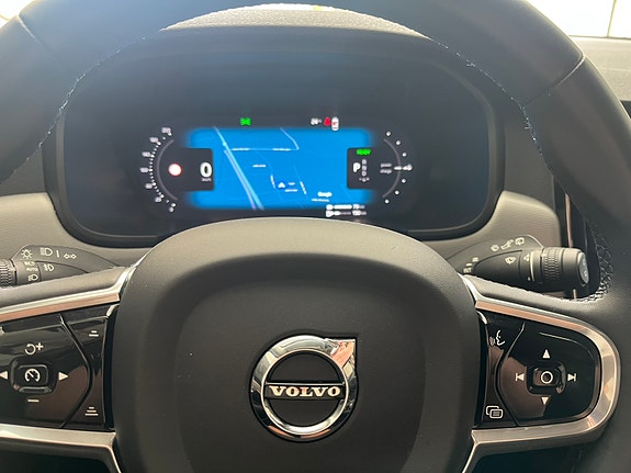Volvo V90 16 of 21