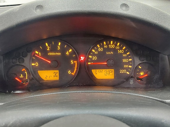 Nissan Navara 11 of 13