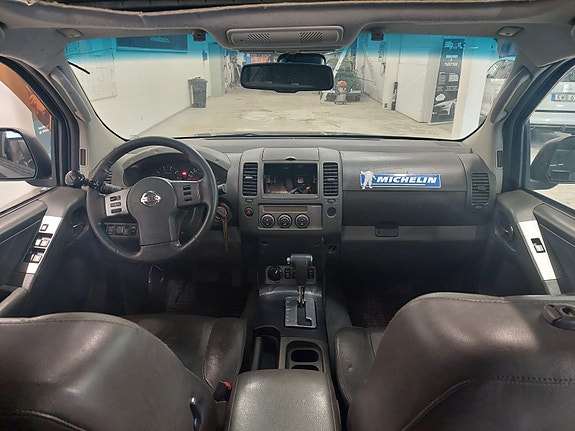 Nissan Navara 8 of 13