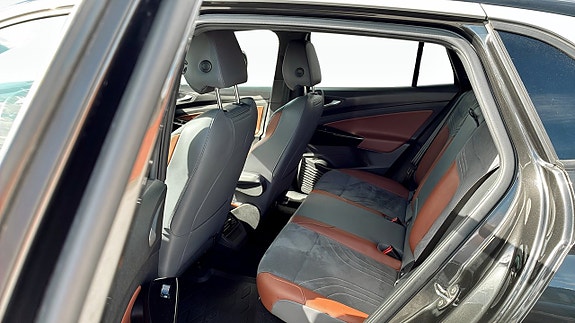 Volkswagen ID.4 11 of 13