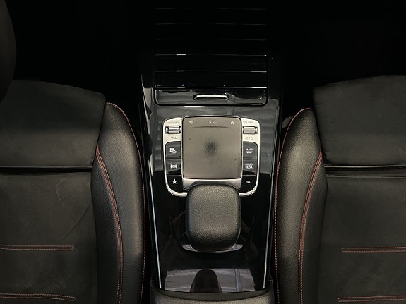 Mercedes-Benz A200 15 of 30
