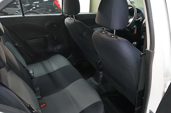 Nissan Micra 9 of 12