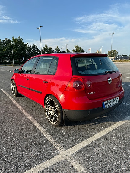 Volkswagen Golf V 6 of 7
